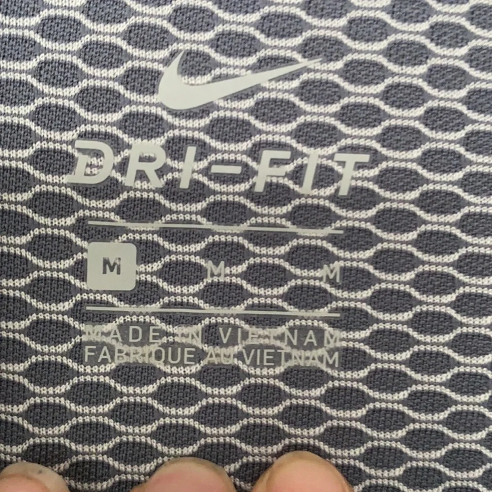 Nike GOLF Dri-fit Tank - Picture 3 of 4
